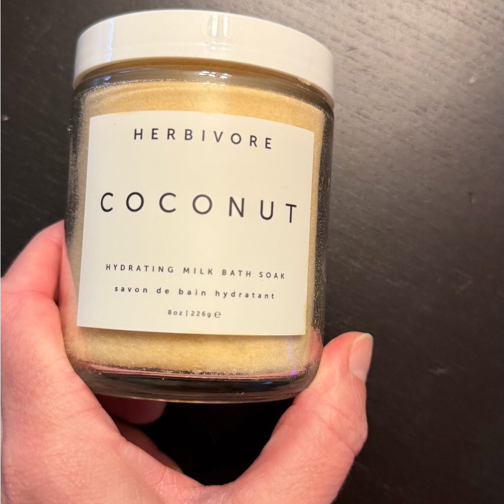 Herbivore Botanicals Coconut Hydrating Milk Bath Soak - Cream - Picture 3 of 7